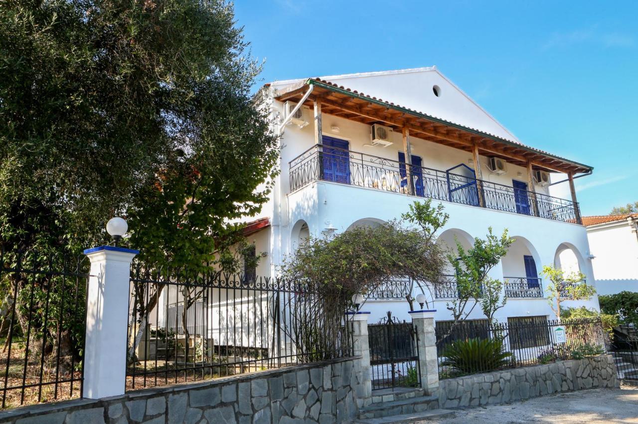 Athina Apartments カト・コラキアナ エクステリア 写真
