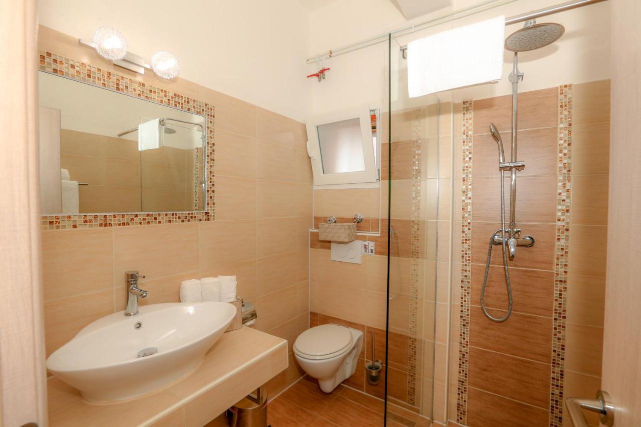 Athina Apartments カト・コラキアナ エクステリア 写真